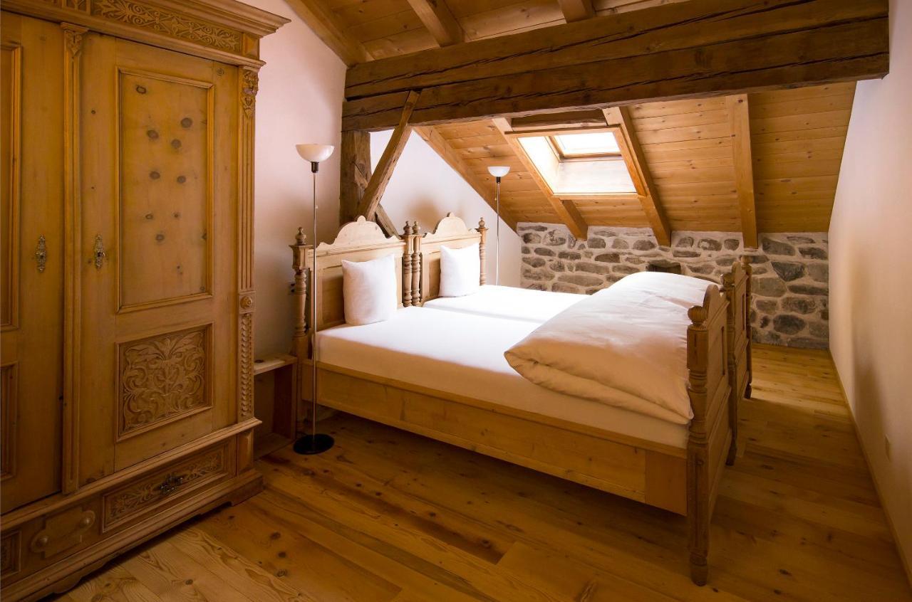 Hotel Chasa Chalavaina Mustair Ngoại thất bức ảnh