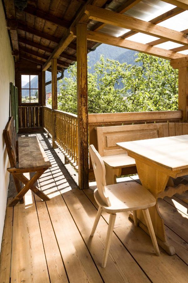 Hotel Chasa Chalavaina Mustair Ngoại thất bức ảnh